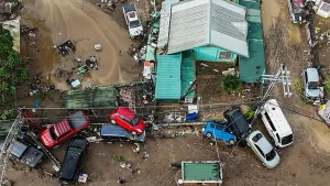 শক্তিশালী ঘূর্ণিঝড়ে লন্ডভন্ড ফিলিপাইনের মধ্যাঞ্চল, মৃত্যু ৬৬