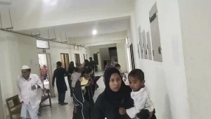 আতঙ্কে হাসপাতাল ছেড়ে পালালেন রোগীরা