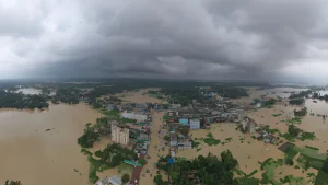 উত্তরের মেঘে বৃষ্টি, ৩ জেলায় বন্যার শঙ্কা
