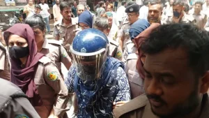 ‘এর চেয়ে আমাকে ক্রসফায়ারে মেরে ফেলেন’: আদালতের উদ্দেশে সুব্রত বাইনের মেয়ে