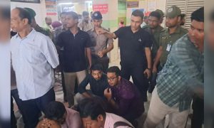 দালাল নির্মূলে ঢামেকে অভিযান, আটক ৪৯