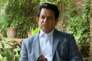 আমিই তো ১০ হাজার কর্মী ছাঁটাই করব : একে আজাদ